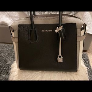 Michael Kors Belted Mercer